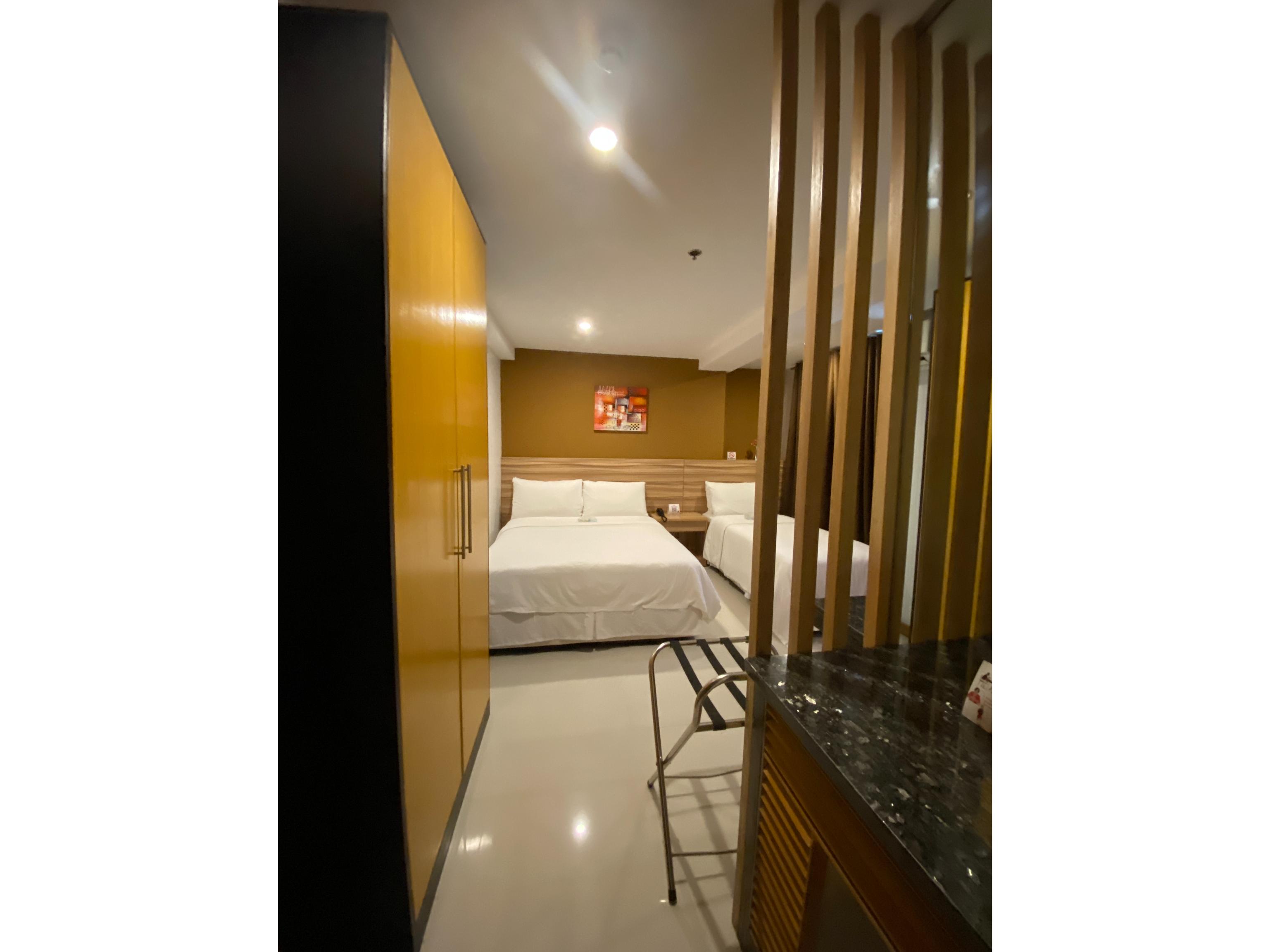 Guijo Suites Makati - Quarantine Hotel Makati City Bagian luar foto